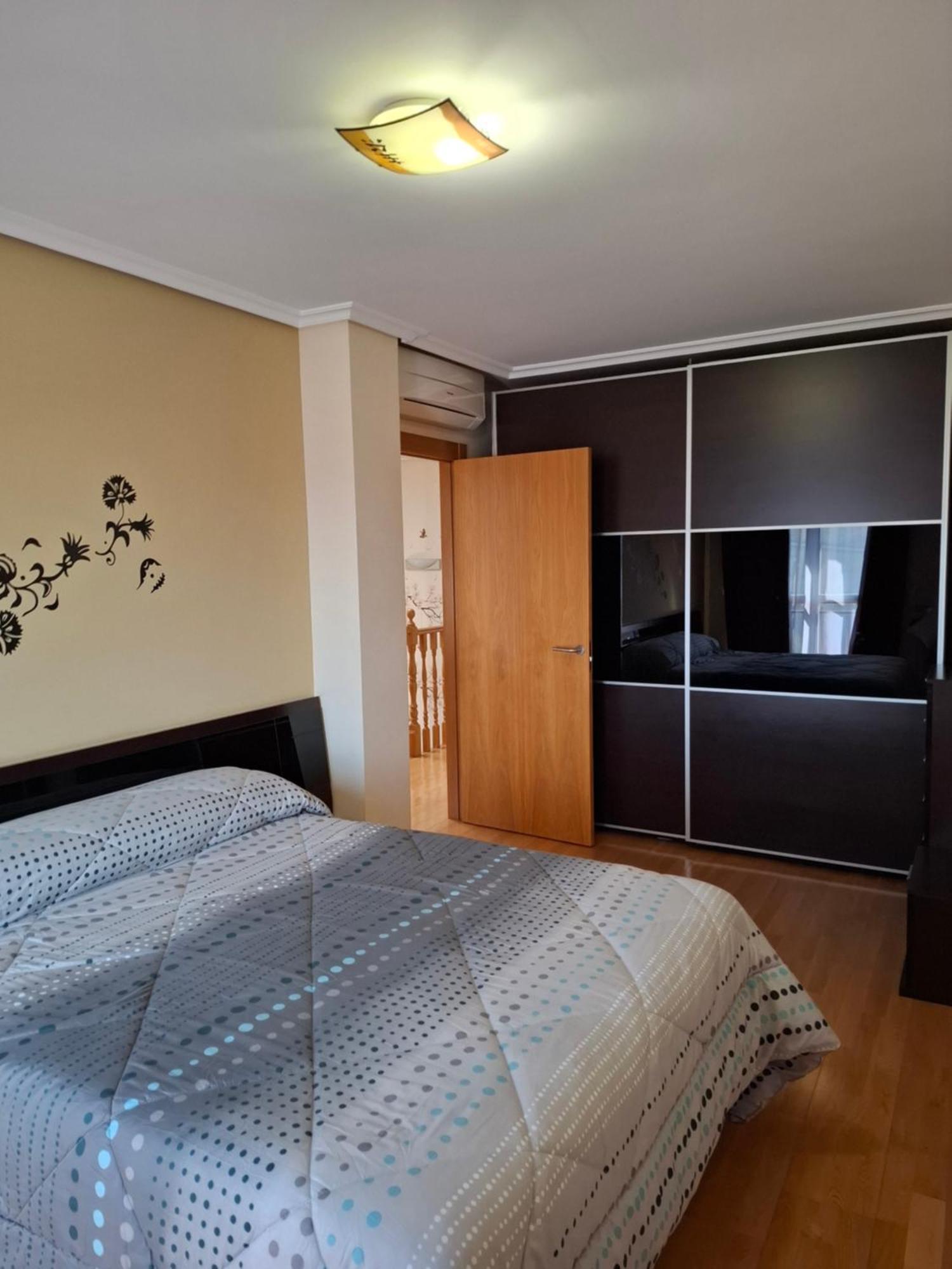 Vt Miranda Apartment Olite Exterior photo